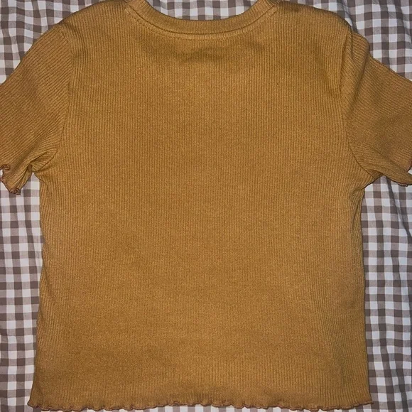 American Eagle Top - Picture 3 of 3